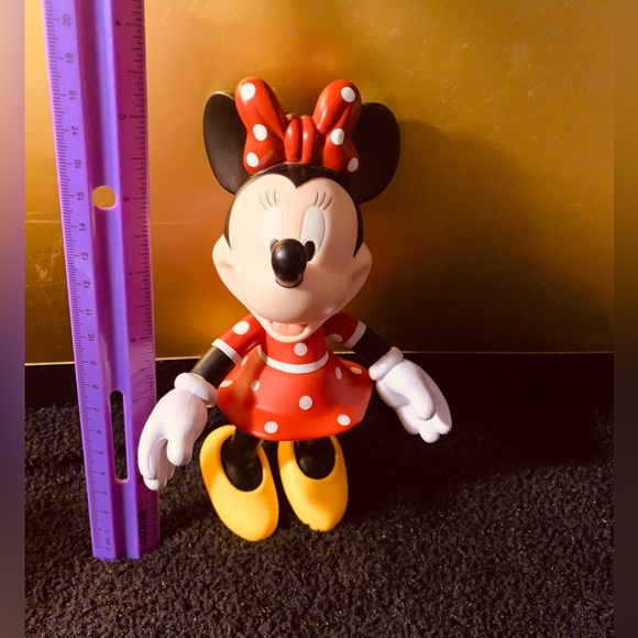 NWOT Hard and Hardy, Minnie Mouse Toy for play or collection addition decor 🐝⭐️ - Picture 2 of 4
